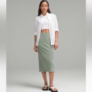 Softstreme High Rise MIDI Skirt